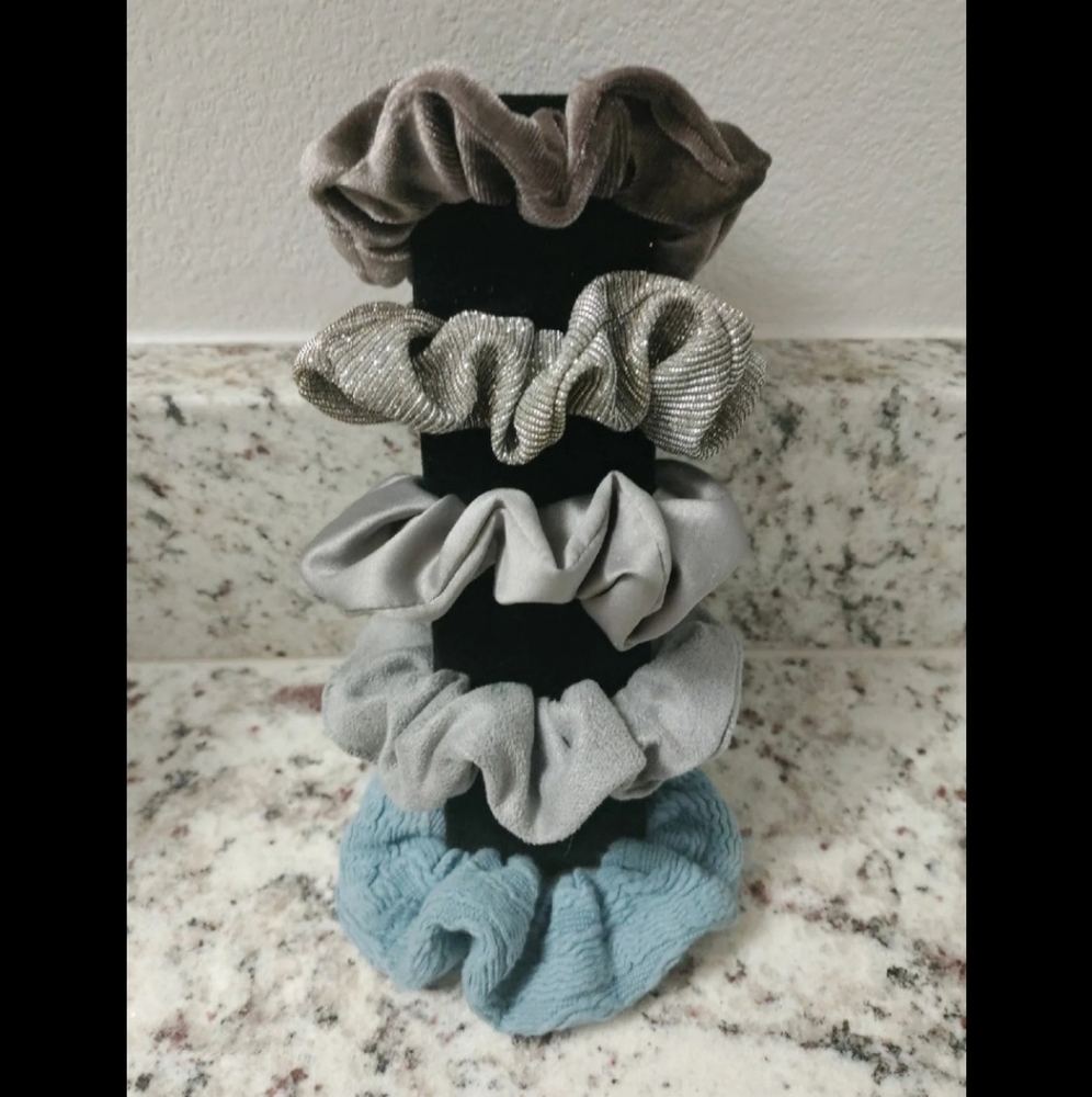 5pc cloudy skies textured scrunchie set